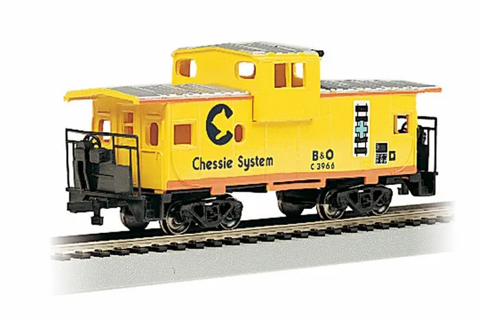 BACHMANN B&O #C3966 CHESSIE SYSTEM 36FTWIDE-VISION CABOOSE. HO SCALE