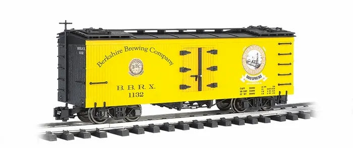 BACHMANN BERKSHIRE BREWING CO. #1132 GOLDEN SPIKE REEFER CAR, G SCALE
