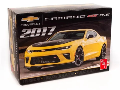 AMT 1:25 2017 Chevy Camaro SS 1LE