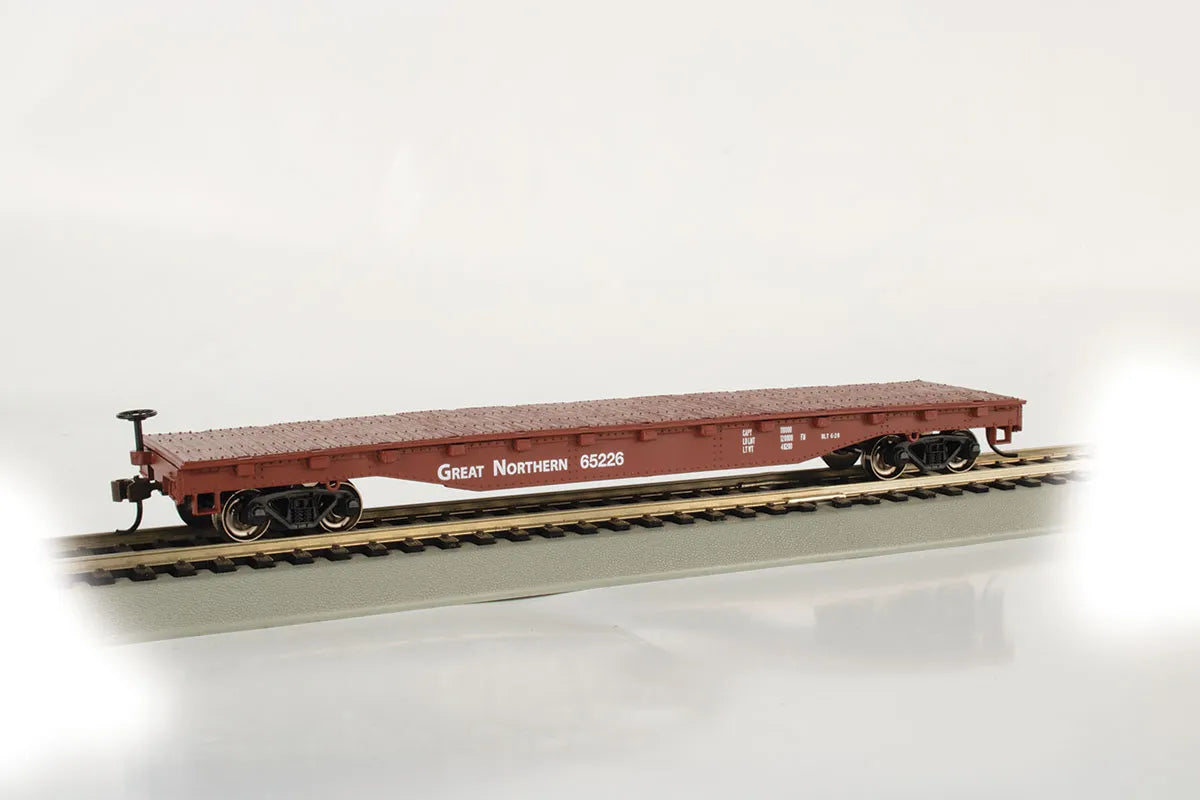 BACHMANN GREAT NORTHERN #65226 52FT FLATCAR, SILVER SERIES. HO SCALE