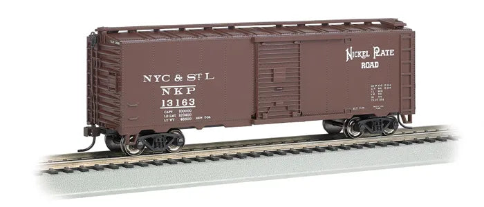 BACHMANN, NICKEL PLATE ROAD #13163 STEAMERA 40FT BOXCAR. HO SCALE