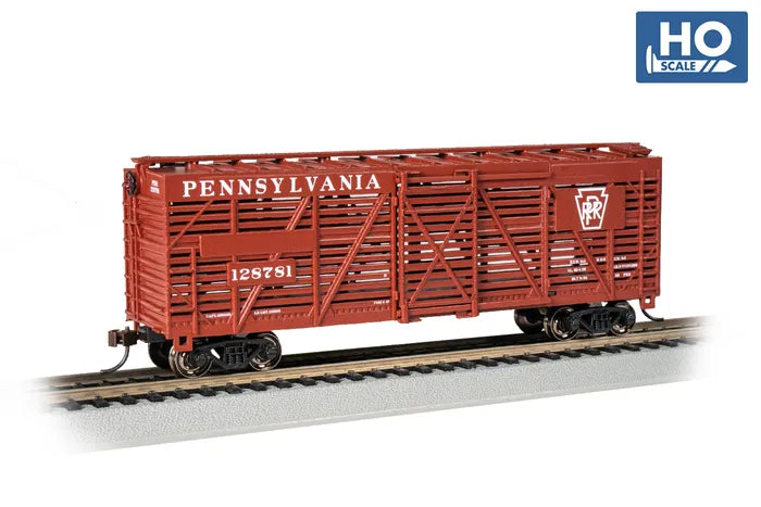 BACHMANN PENNSYLVANIA RR #128781 40FT STOCK CAR. HO SCALE