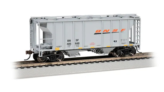 BACHMANN BNSF #405648 PS-2 COVERED HOPPER, HO SCALE