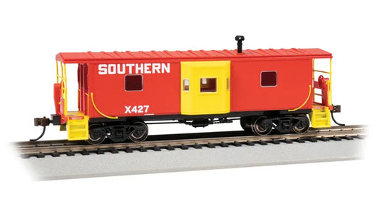 BACHMANN SOUTHERN #X427 BAY WINDOW CABOOSE, HO SCALE