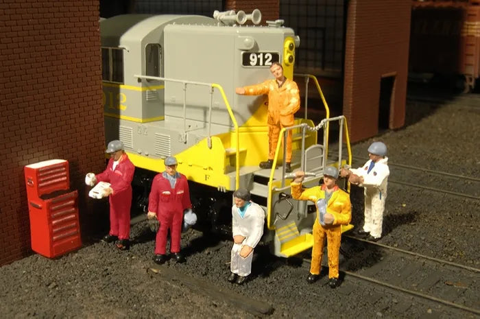 BACHMANN MECHANICS. 6 FIGURES. HO SCALE