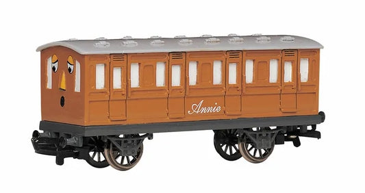 BACHMANN ANNIE COACH, THOMAS & FRIENDS,HO SCALE