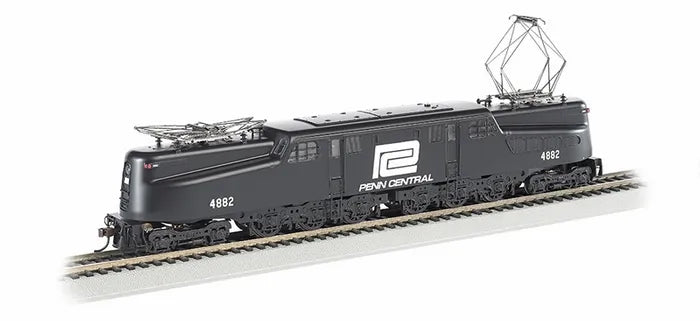 BACHMANN PENN CENTRAL #4882 GG-1 ELEC. LOCO, DCC READY, HO SCALE