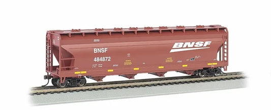 BACHMANN BNSF #484872 56FT ACF CENTRE FLOW COVERED HOPPER. HO SCALE