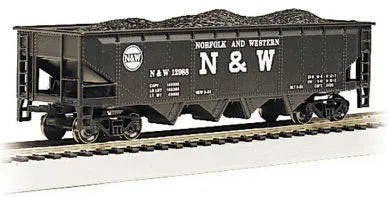 BACHMANN NORFOLK & WESTERN 40FT QUAD HOPPER CAR. HO SCALE