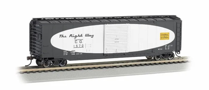 BACHMANN CENTRAL OF GEORGIA 50FT SLIDINGDOOR BOXCAR FOOTBALL SCHEME HO SCALE