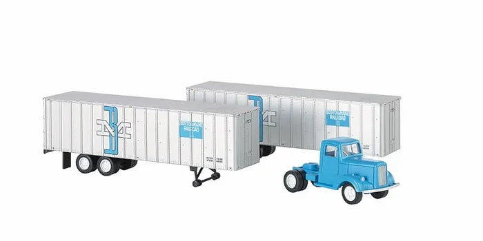 BACHMANN BOSTON & MAINE BLUE TRUCK CAB &2 X SEMI TRAILERS, HO SCALE