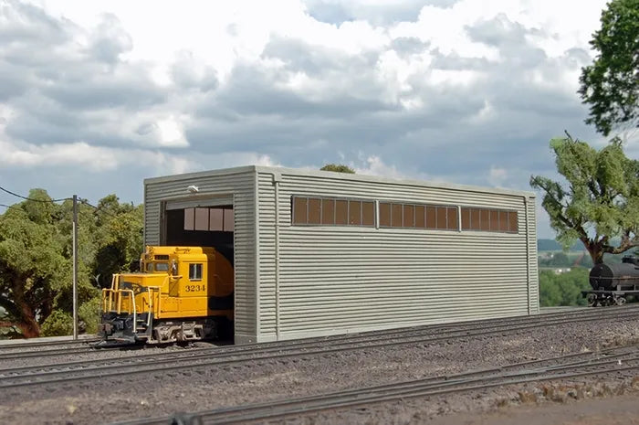 BACHMANN SINGLE STALL SHED, HO SCALE