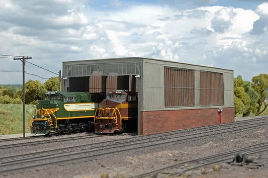 BACHMANN DOUBLE STALL SHED, HO SCALE