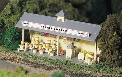 BACHMANN ROADSIDE FARMER'S MARKET STAND,O SCALE