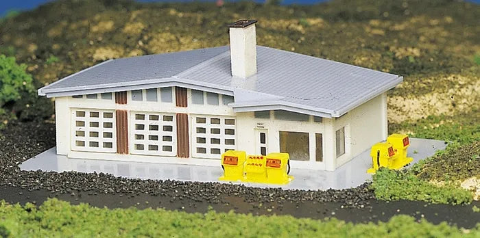 BACHMANN GAS STATION, N SCALE