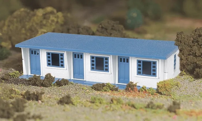 BACHMANN MOTEL, WHITE & BLUE, O SCALE