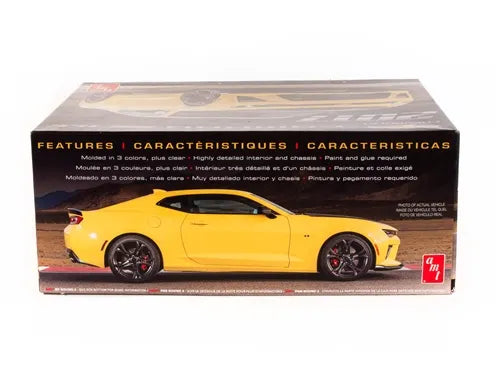 AMT 1:25 2017 Chevy Camaro SS 1LE