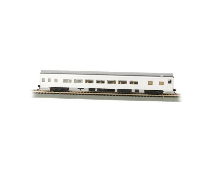 BACHMANN UNLETTERED ALUMINIUM SMOOTH SIDE COACH, LIT INTERIOR, HO SCALE