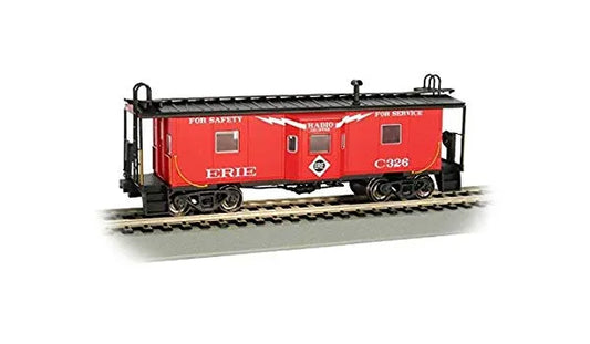 BACHMANN ERIE #C326 BAY WINDOW W/ROOF WALK CABOOSE, HO SCALE