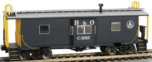 BACHMANN B&O #C3015 BAY WINDOW W/ROOF WALK CABOOSE, HO SCALE