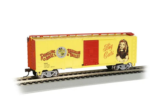 BACHMANN RINGLING BROS & BARNUM & BAILEYLION 40FT BOXCAR. HO SCALE