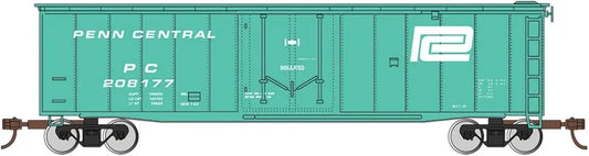 BACHMANN PENN CENTRAL #208177 50FT PLUGDOOR BOXCAR. HO SCALE