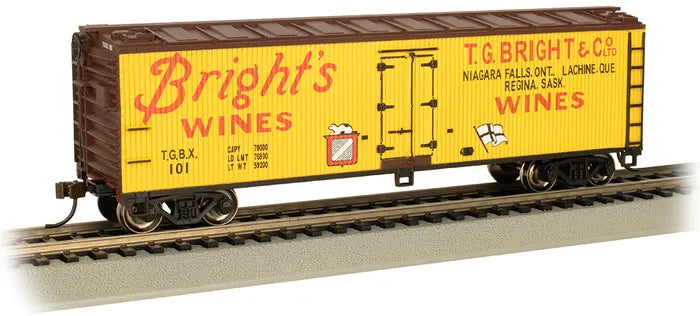 BACHMANN BRIGHT'S WINES 40FT WOOD SIDE REFRIGERATED BOXCAR. HO SCALE