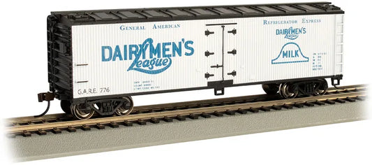 BACHMANN DAIRYMEN'S LEAGUE #776 40FT WOOD SIDE REFRIGERATED BOXCAR. HO SCALE