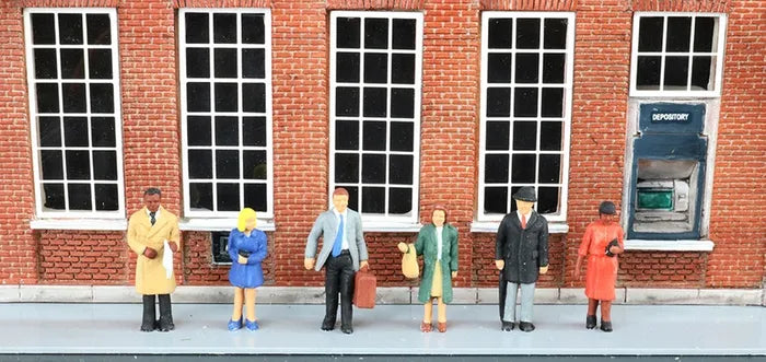 BACHMANN STANDING OFFICE WORKERS, 6 FIGURES. HO SCALE