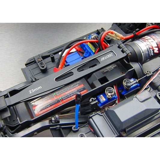 TRX-4 alum. Battery hold-down plate
